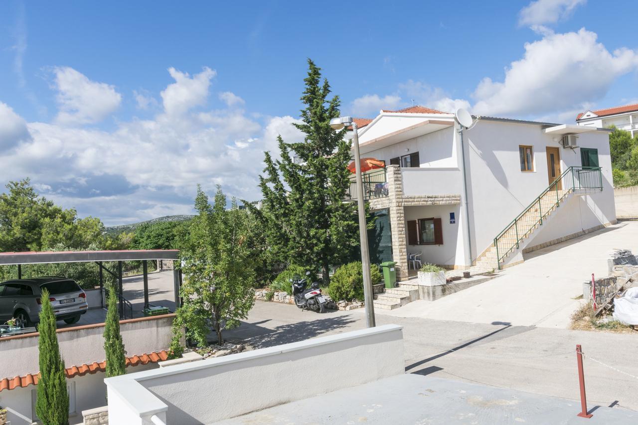 Apartments Ksenija Primošten المظهر الخارجي الصورة